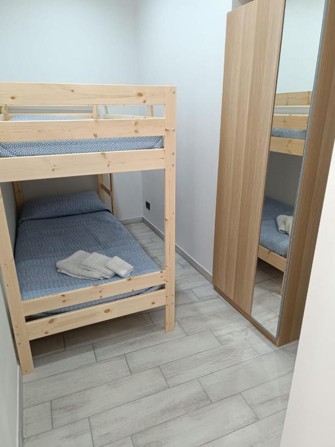City Wonders B&B Наполи Екстериор снимка